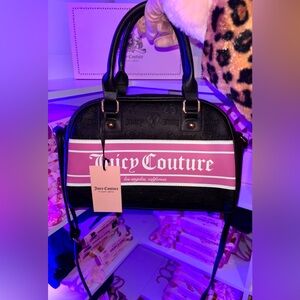 💗Juicy Couture y2k LA vibes Black and Pink Satchel🩷✨💫